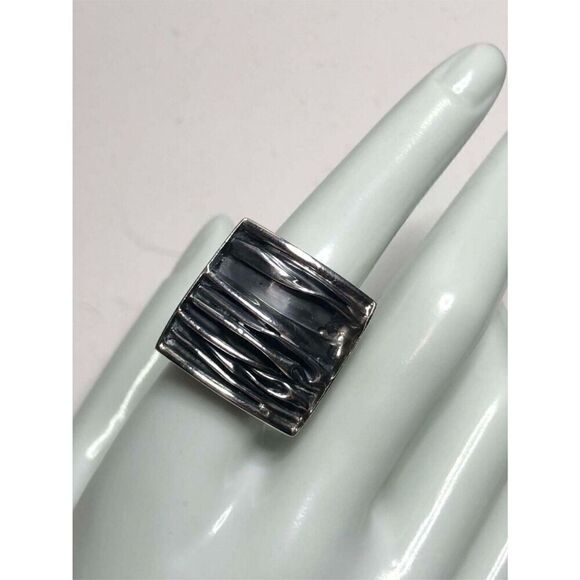 1156 Modernist brutalist waves of silver Sterling Silver Ring Size 8 11 grams - Picture 1 of 4
